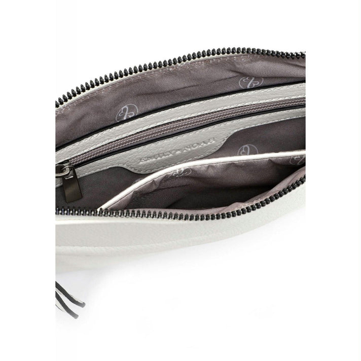 Emily & Noah Tas 62484 Emma White 300 Emily & Noah Tas 62484 Emma White 300