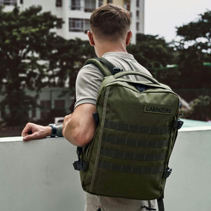 Cabin Zero Reistas CZ19 Military 28 ltr Military Green 1403 Cabin Zero Reistas CZ19 Military 28 ltr Military Green 1403