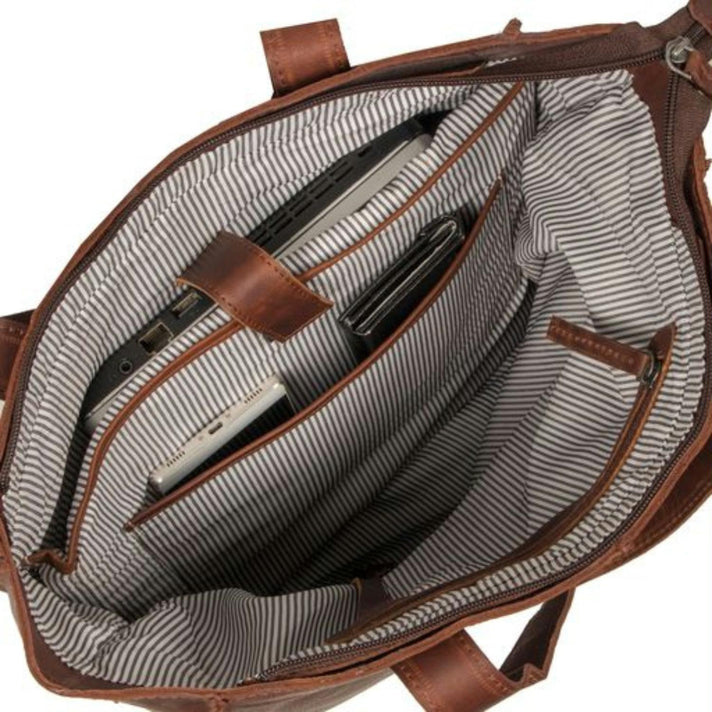 Justified Laptoptas 10.0068 Nynke Brown 01 Justified Laptoptas 10.0068 Nynke Brown 01