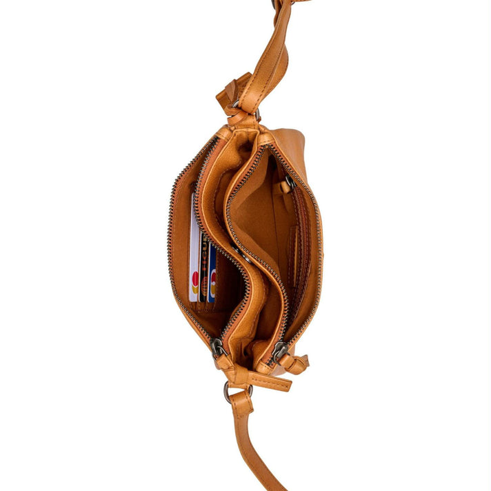 Burkely Tas 1000304 Crossbody Zip 24 Cinnamon Cognac Burkely Tas 1000304 Crossbody Zip 24 Cinnamon Cognac
