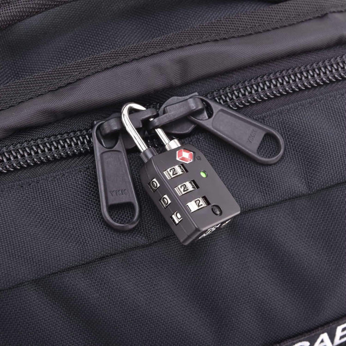 Cabin Zero Reistas CZ19 Military 28 ltr Absolute Black 1401 Cabin Zero Reistas CZ19 Military 28 ltr Absolute Black 1401