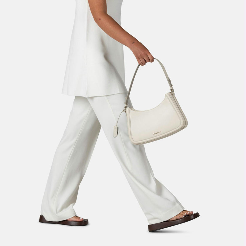 Burkely Telefoontasje 1000604 Shoulderbag 01 Witty White