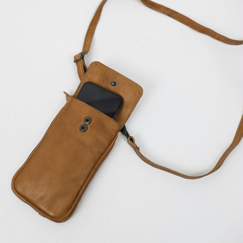 Bear Design Telefoontasje CP2106 Ahana Taupe