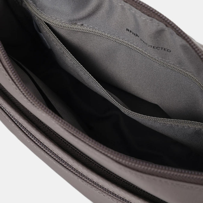 Hedgren Crossbodytas HIC176 Eye RFID Sepia 376 Hedgren Crossbodytas HIC176 Eye RFID Sepia 376