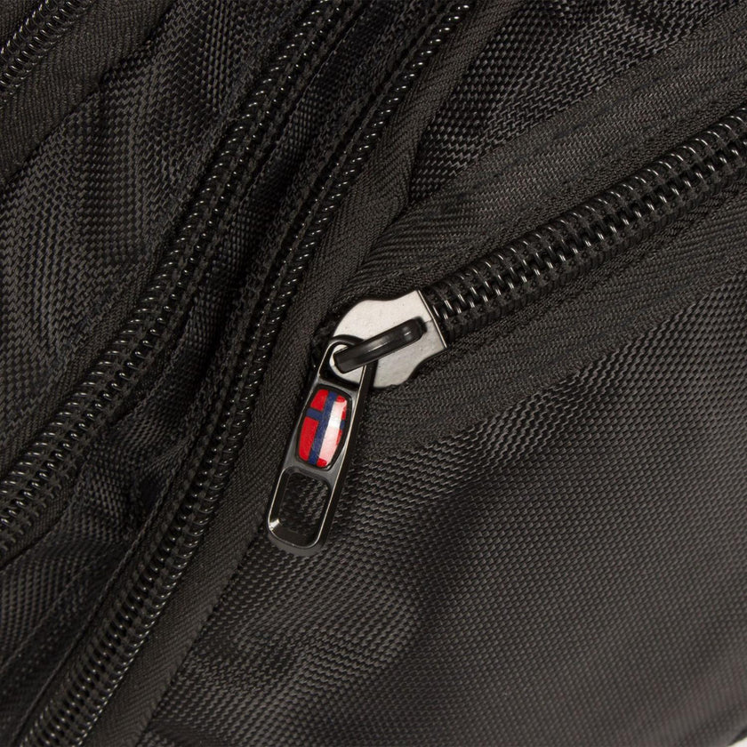 New Rebels Tas 51.1112 Cross Black 00