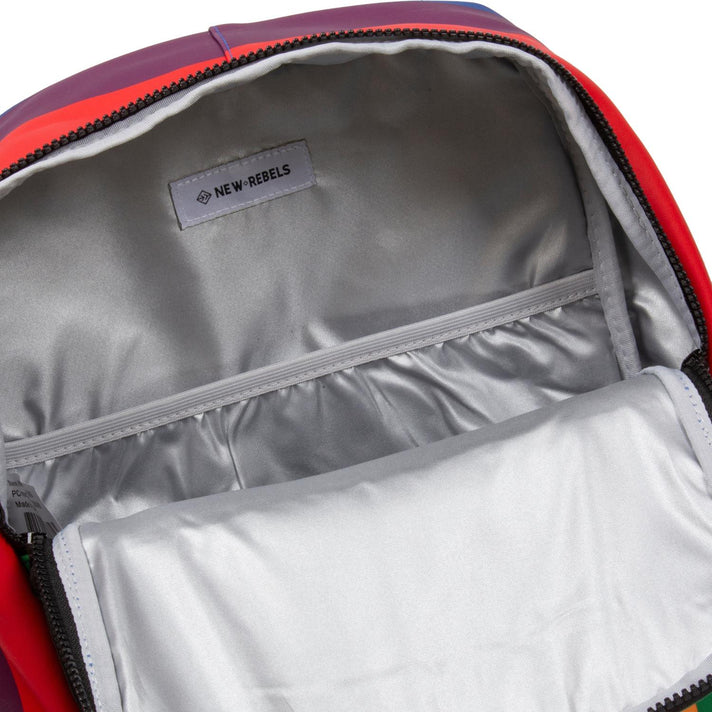 New Rebels Rugzak 51.1310 Chicago Rainbow 88 New Rebels Rugzak 51.1310 Chicago Rainbow 88