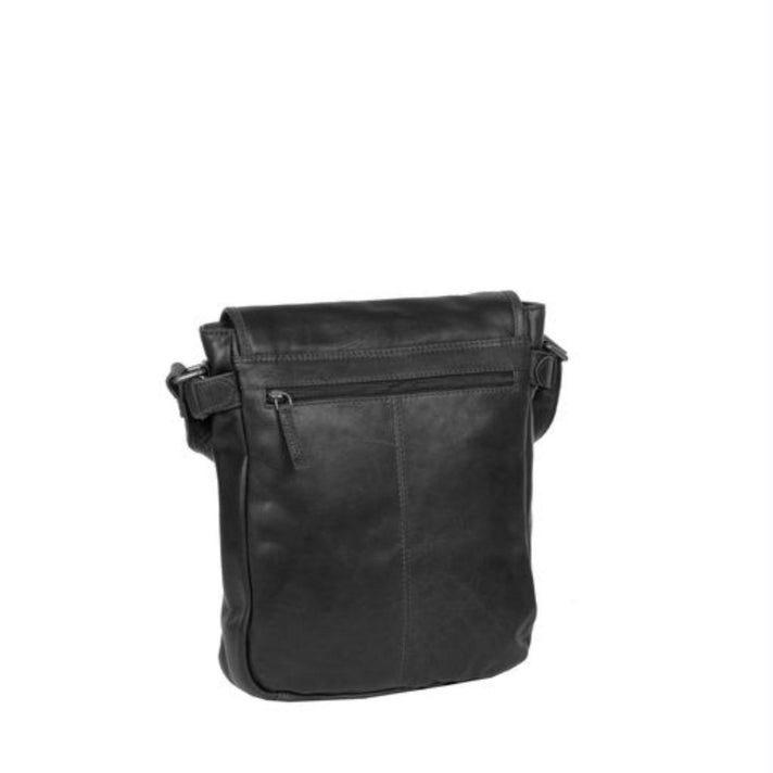 Justified Tas 12.1359 Mia Black 00