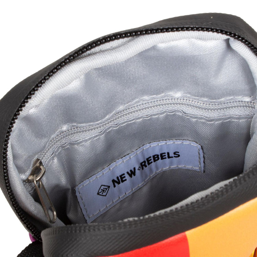 New Rebels Telefoontasje 43.1171 Rainbow/Mart Rainbow 88