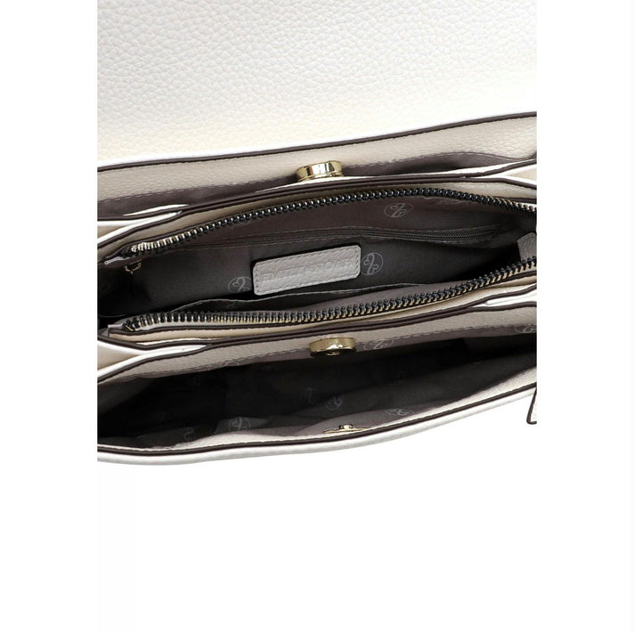 Emily & Noah Rugtas 63865 Kiara White 300 Emily & Noah Rugtas 63865 Kiara White 300