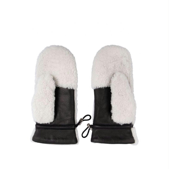 Cowboysbag Wanten 3327 Silton White/Black Cowboysbag Wanten 3327 Silton White/Black