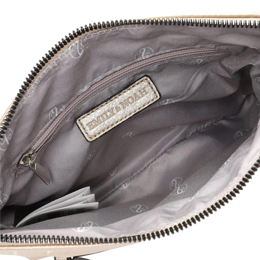 Emily & Noah Tas 62484 Emma Lightgold 243
