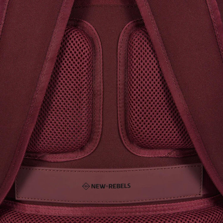 New Rebels Laptoprugzak 51.1446 Bruce- Milwaukee Burgundy 24