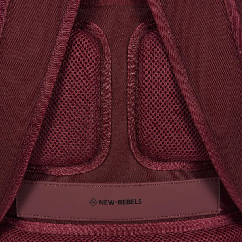 New Rebels Laptoprugzak 51.1446 Bruce- Milwaukee Burgundy 24