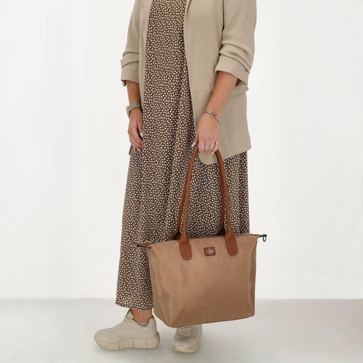 Charm Shopper 20776 Taupe 016