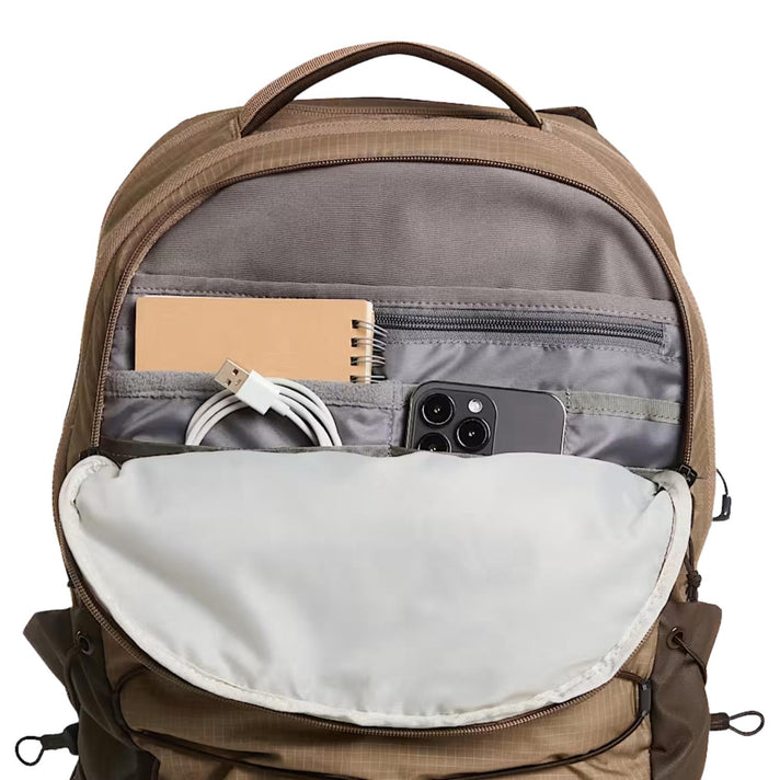 The NorthFace Rugzak Borealis Garnet/Dark Che