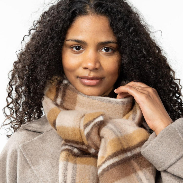 Barts Sjaal 6936 Lorianti Light Brown 024