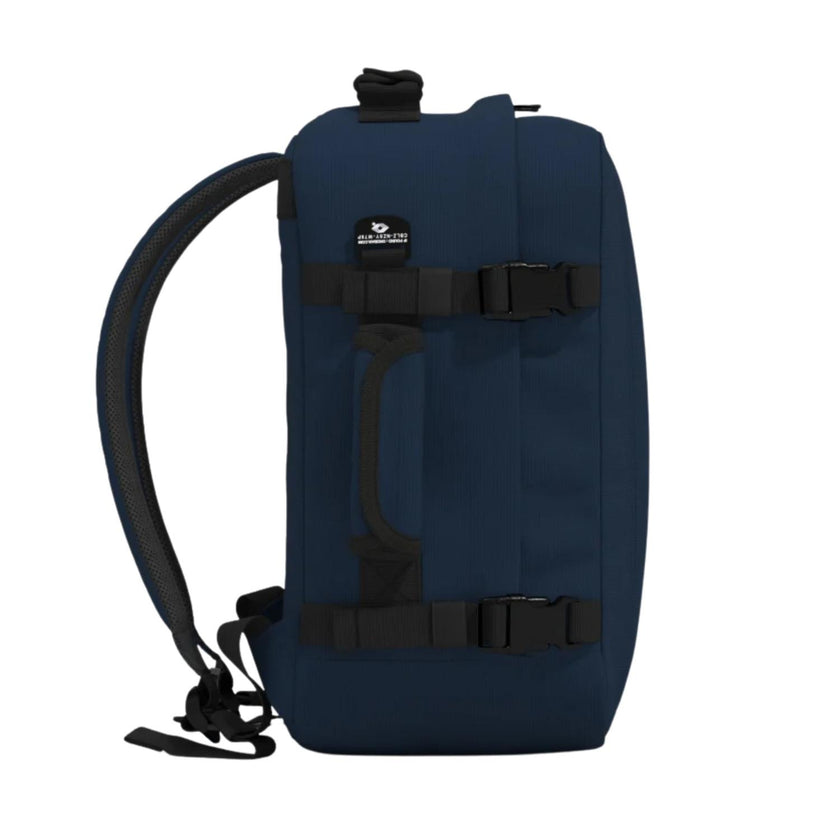 Cabin Zero Reistas CZ08 Mini 28Ltr Navy 1205