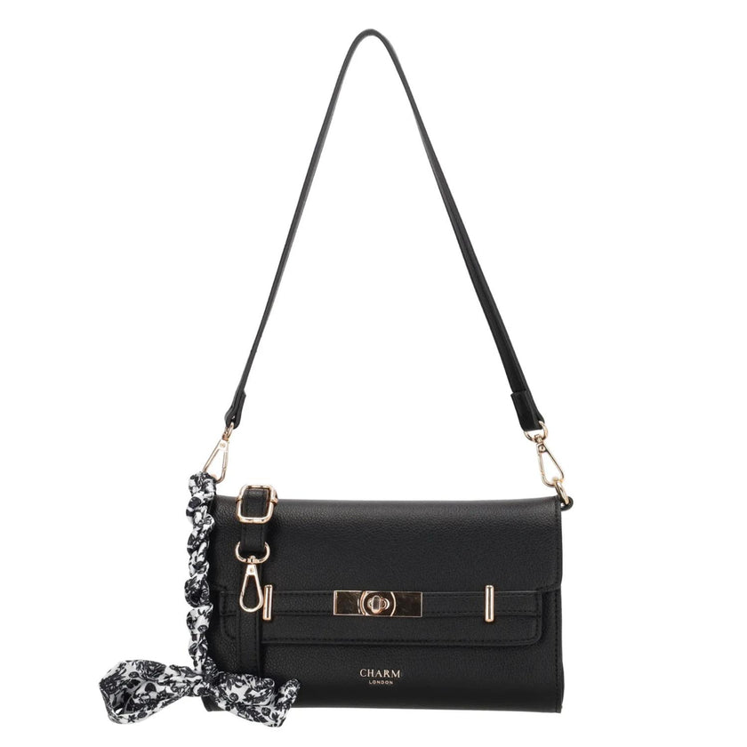 Charm Tasje klep W01438 The Hamptons Zwart 001