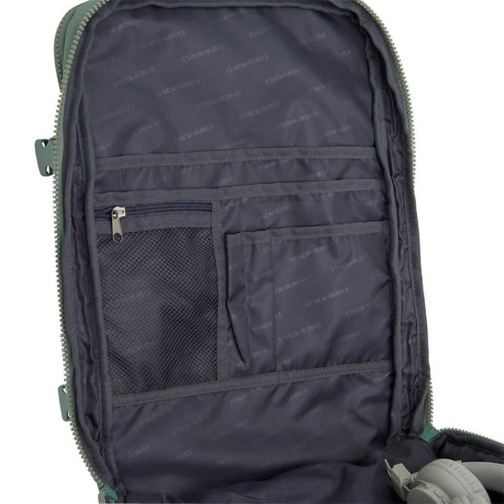 New Rebels Underseater 51.1489 Womby Salie green 18