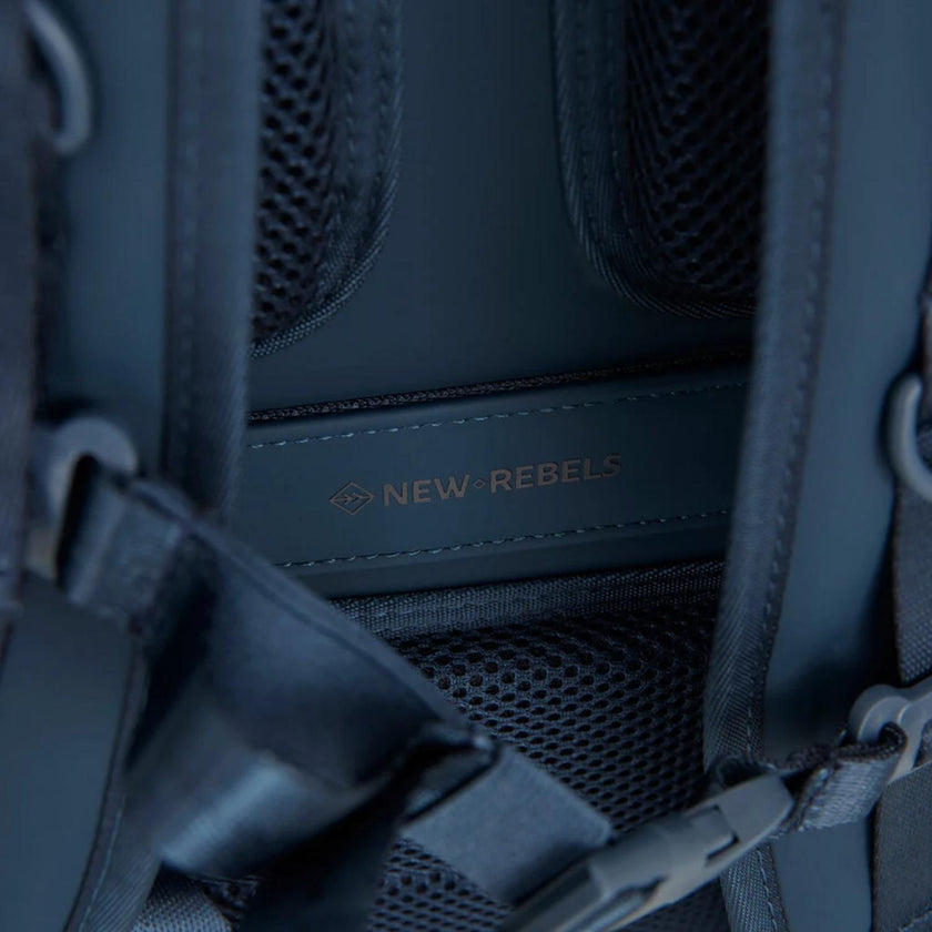 New Rebels Underseater 51.1489 Womby Navy 02