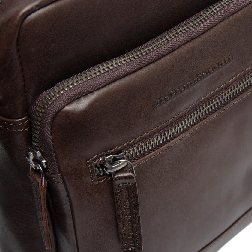 Chesterfield Tas C48.1376 Amantea Bruin 01