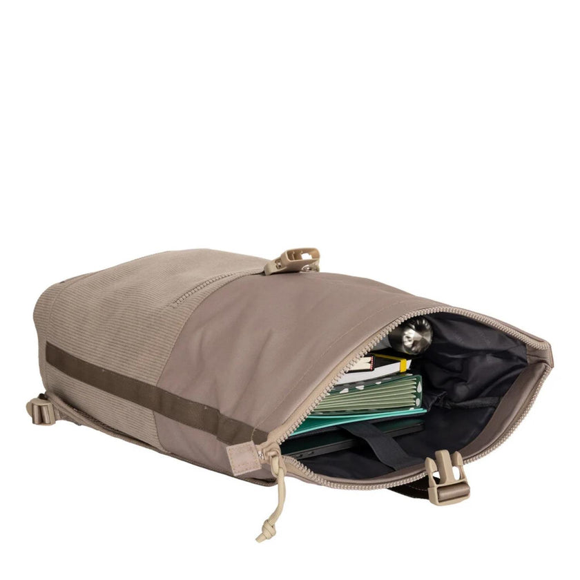 New Rebels Laptoprugzak 51.1544 New York Taupe 39