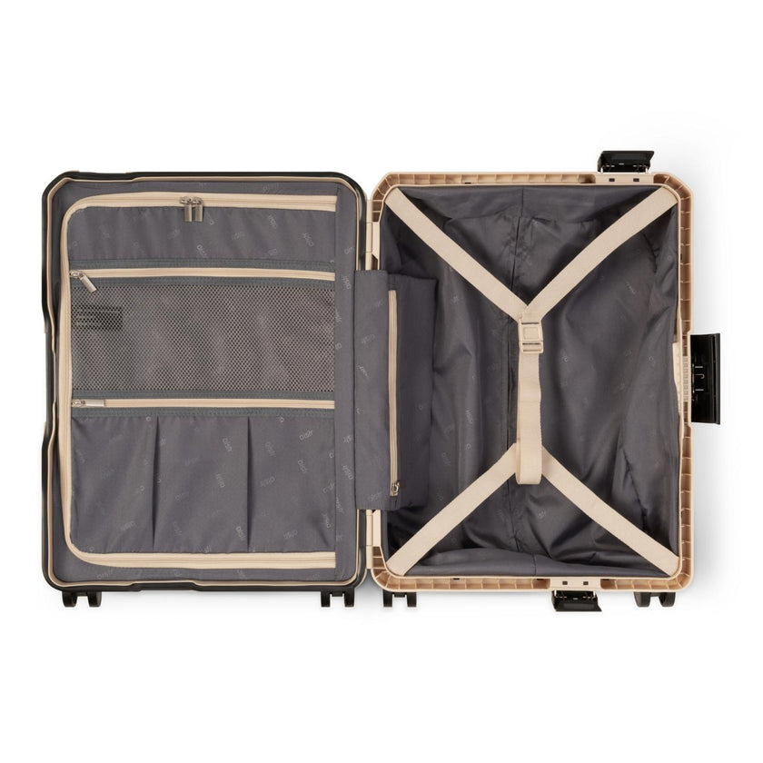 Oistr Koffer Oslo-20 55 cm Off White