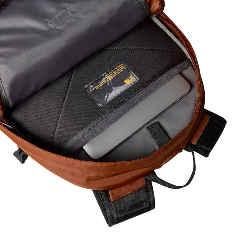The NorthFace Rugzak Borealis Classic Burnt umber