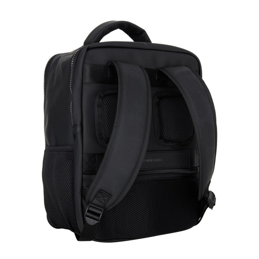 New Rebels Underseater 51.1488 Easton M Black 00