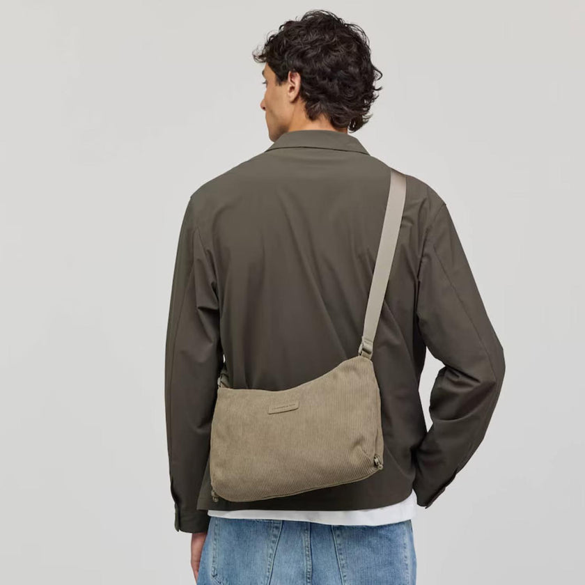 Kapten & Son Tas Skara S Cord Dusty Khaki Corduroy