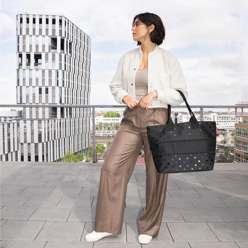 Reisenthel Tas Shopper E1 Glossy dots Black 7075