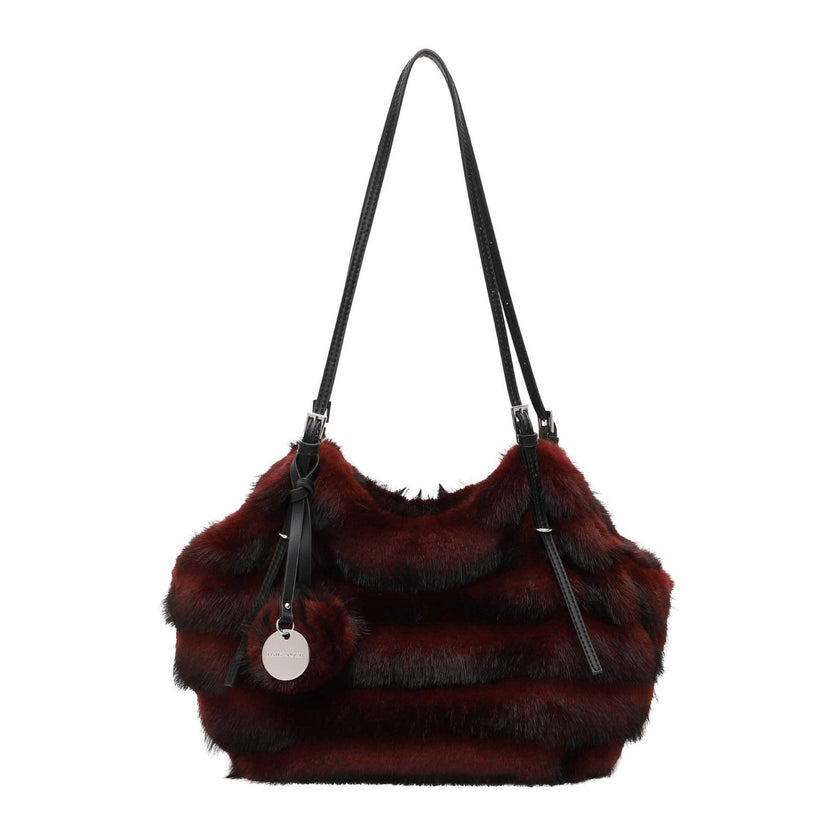 Emily & Noah Tas 65741 Linette Wine 690