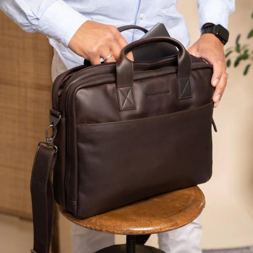 Chesterfield Laptoptas C40.1094 Frazer Bruin 01