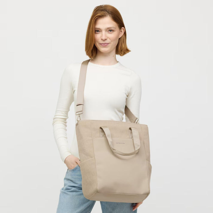 Kapten & Son Rugzak Lindby Pro Cord Dusty Sand Cord