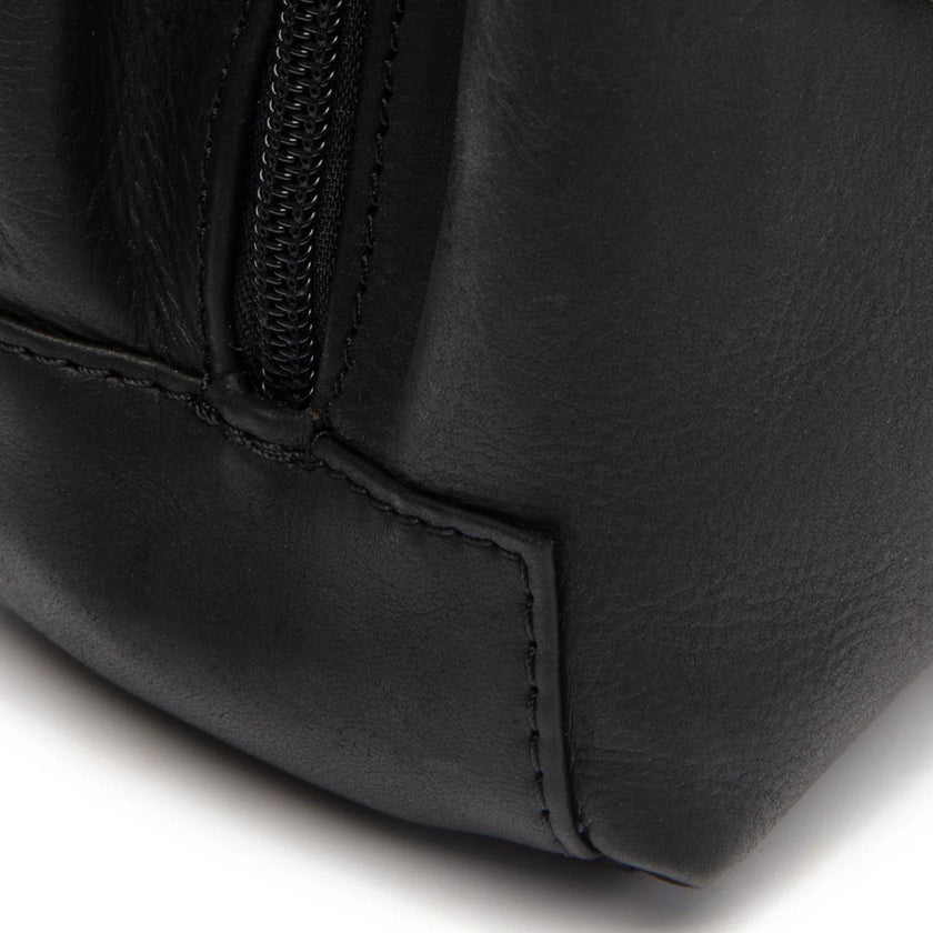 Chesterfield Tas C48.1400 Lunera Zwart 00
