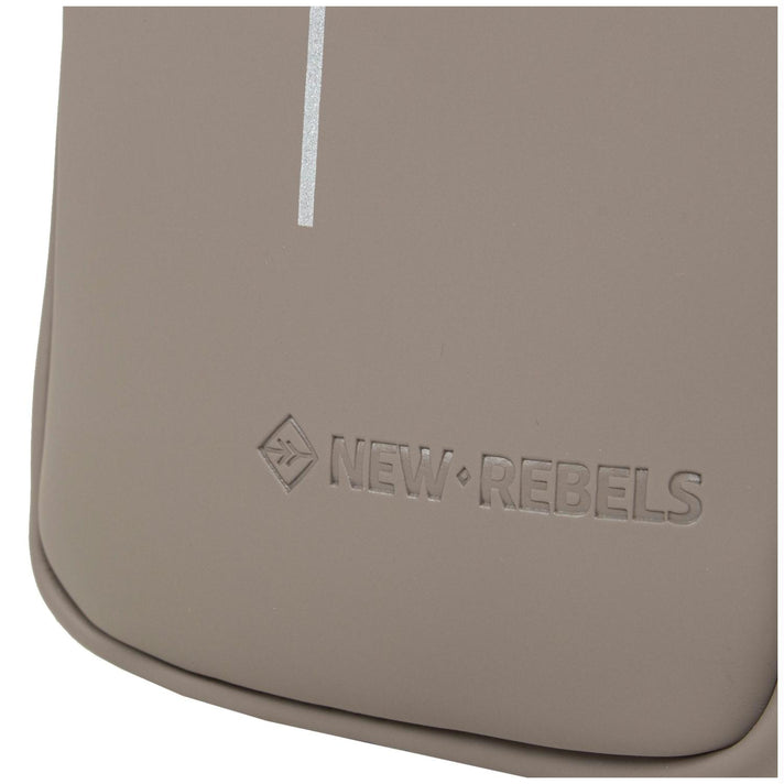 New Rebels Telefoontasje 43.1156 Philadelphia Taupe 39