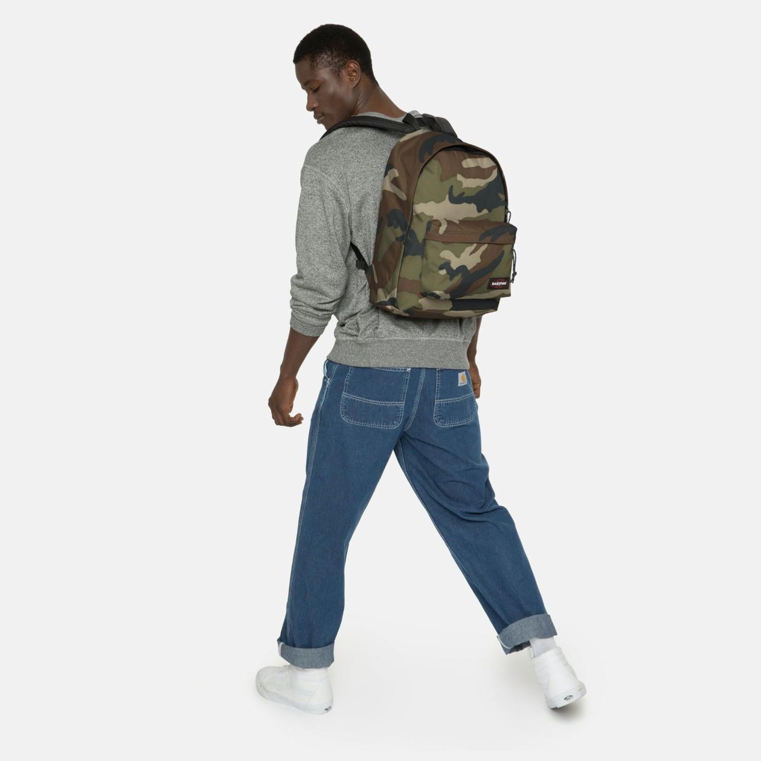 Eastpak Rugzak K767 Out of Office 181 Camo Pasveer past bij jou