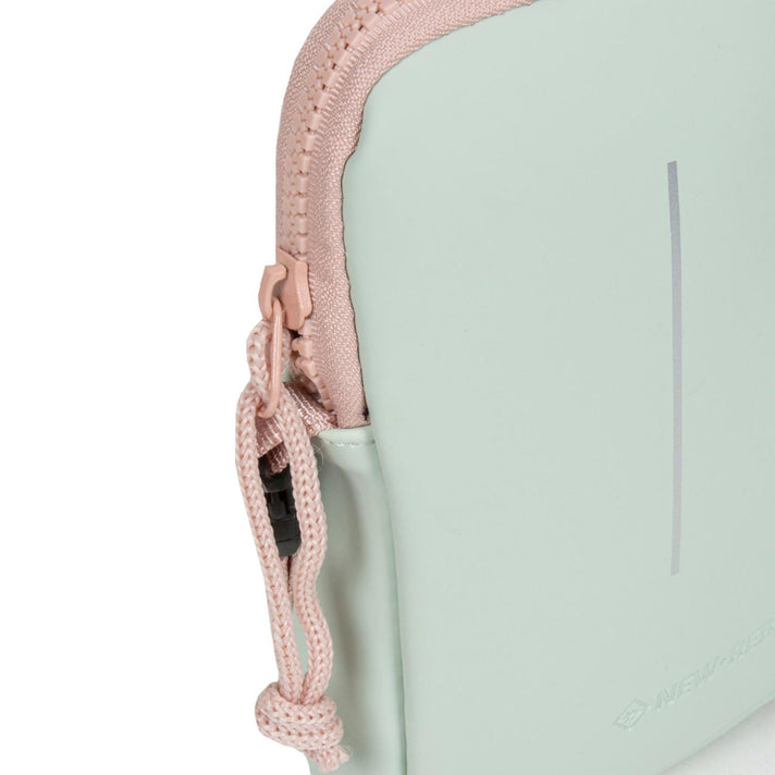 New Rebels Telefoontasje 43.1158 Tim Mint / Soft Pink 67